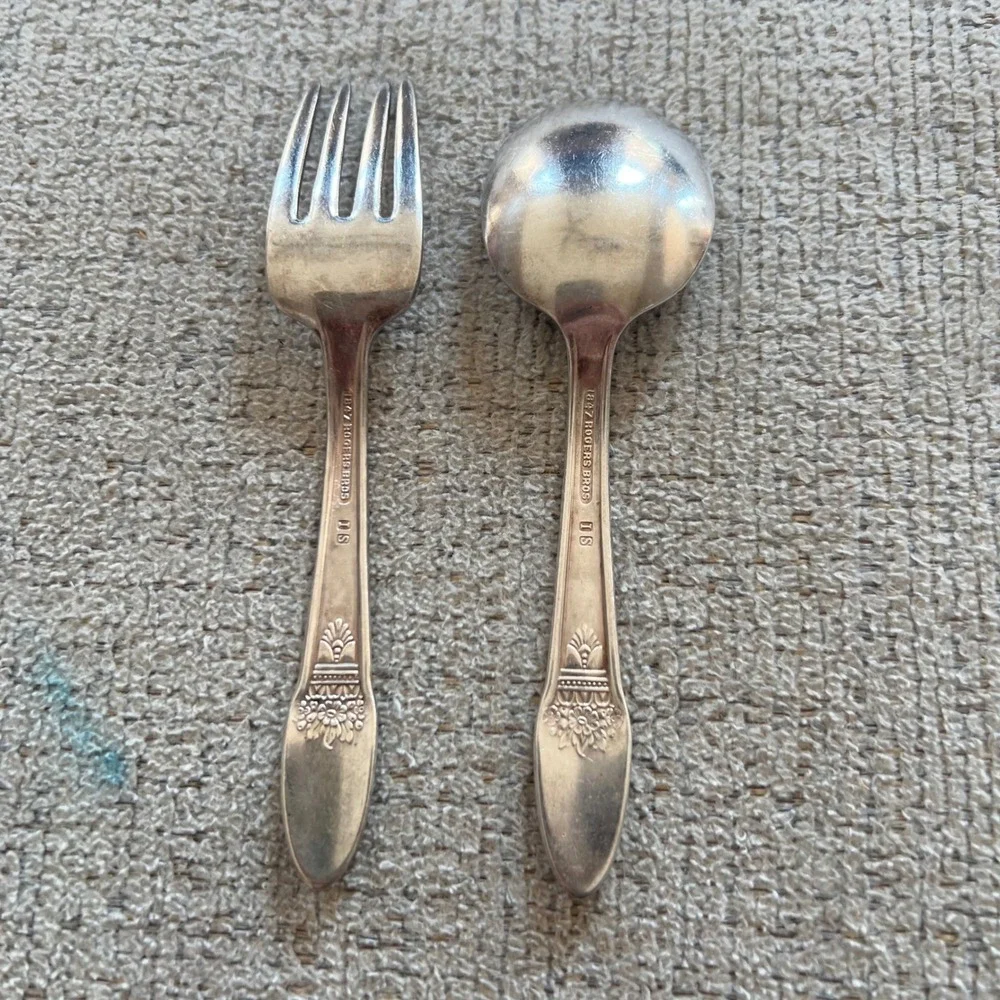 Vintage 1847 Rogers Bros Adoration Silverplate Child Fork and Spoon Set IS 1939